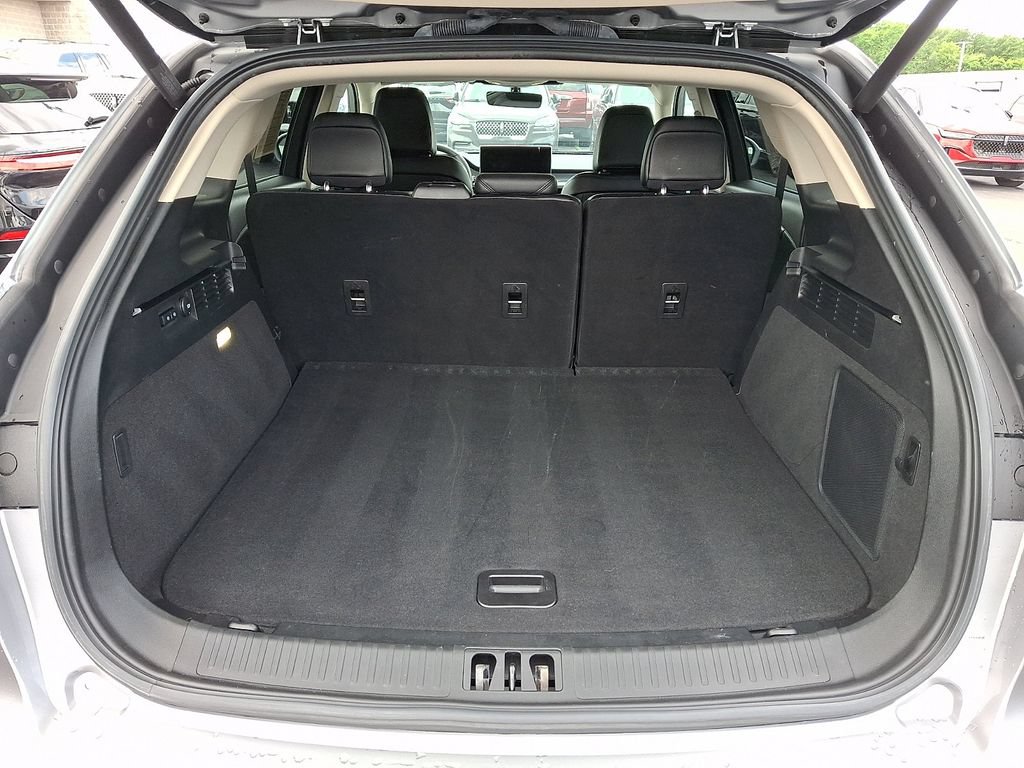 Certified 2023 Lincoln Nautilus AWD w/ Premium Package image 28