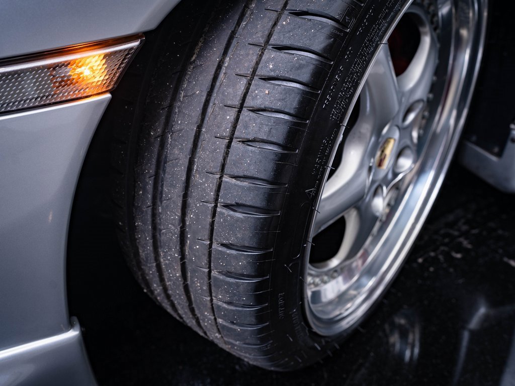 Used 2002 Porsche 911 Turbo image 50