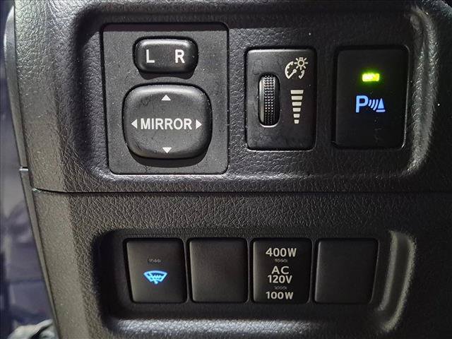 Used 2016 Toyota 4Runner Limited AWD/4WD image 12