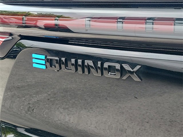 New 2026 Chevrolet Equinox EV LT image 9