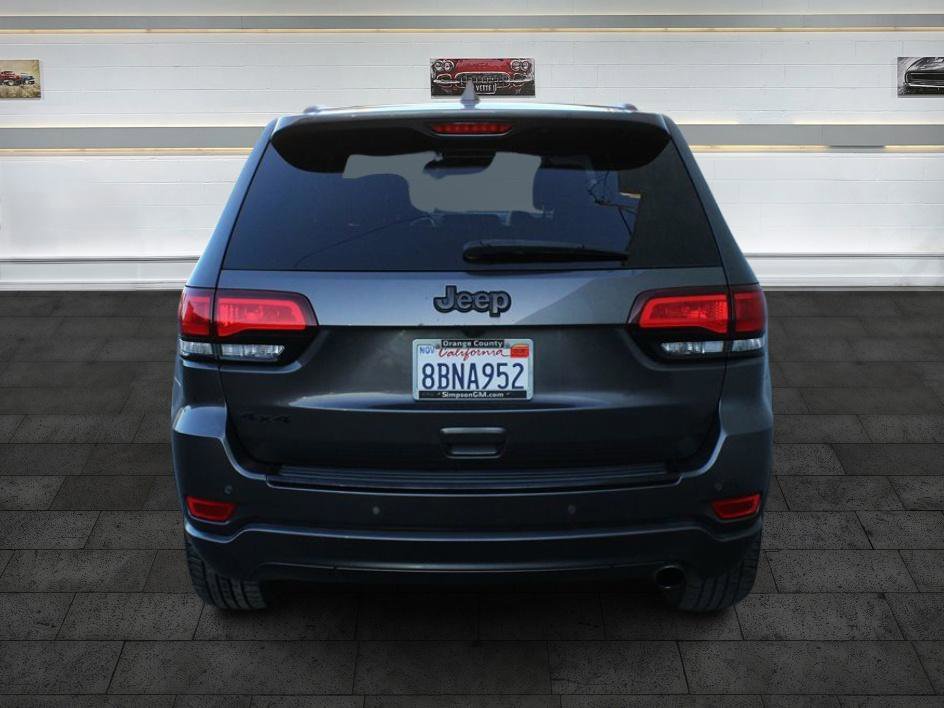 Used 2018 Jeep Grand Cherokee Altitude image 6