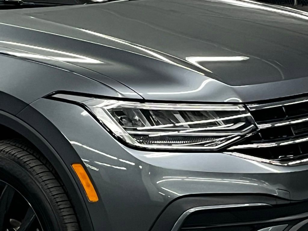 Certified 2024 Volkswagen Tiguan SE AWD/4WD image 43