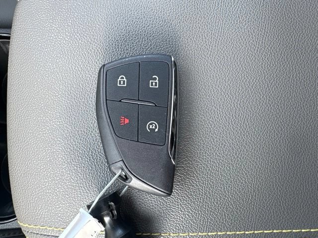 Used 2026 Chevrolet Colorado ZR2 w/ Technology Package AWD/4WD image 48
