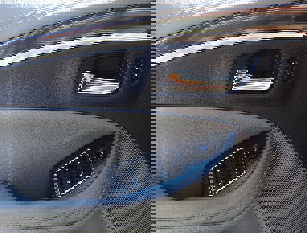 Used 2019 Chevrolet Impala LS image 39