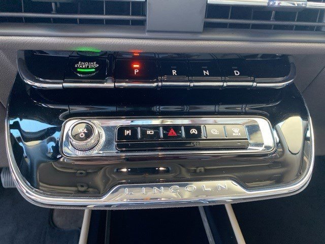 Used 2023 Lincoln Corsair Reserve image 18