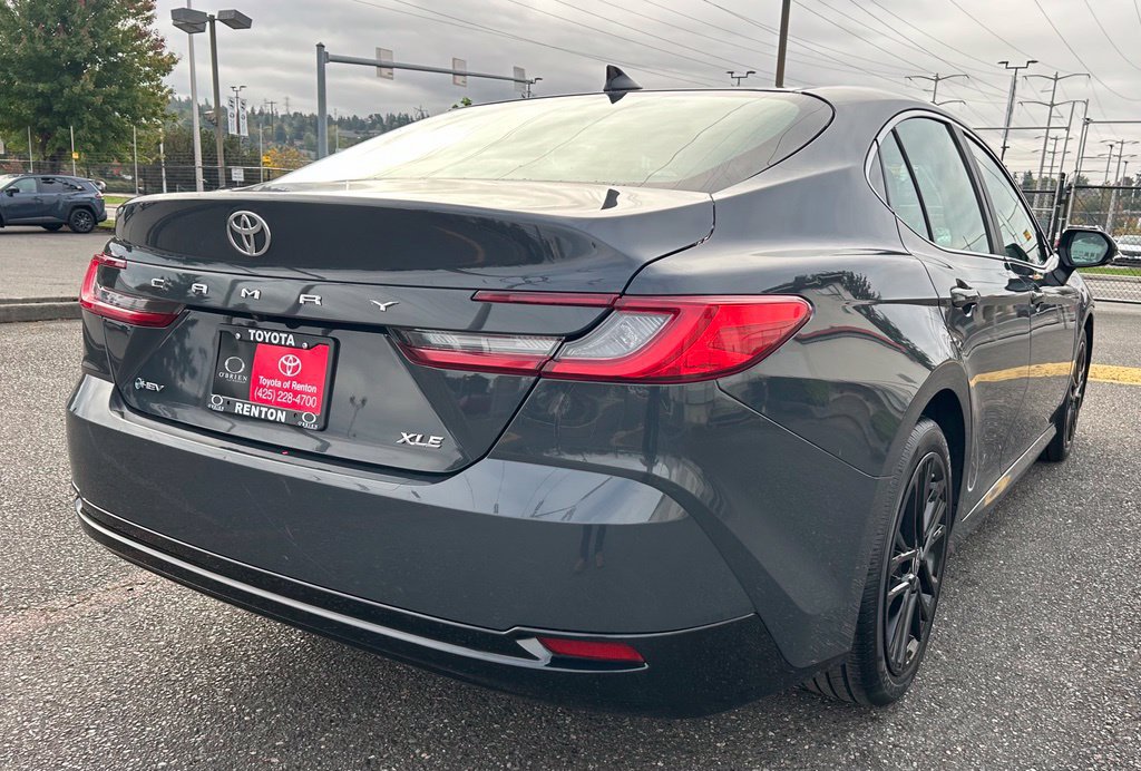 Certified 2025 Toyota Camry XLE FWD image 5