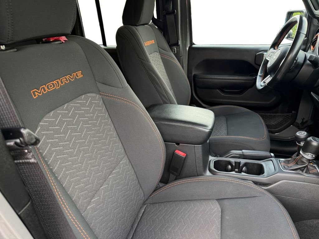 Certified 2022 Jeep Gladiator Mojave w/ LED Lighting Group AWD/4WD image 15