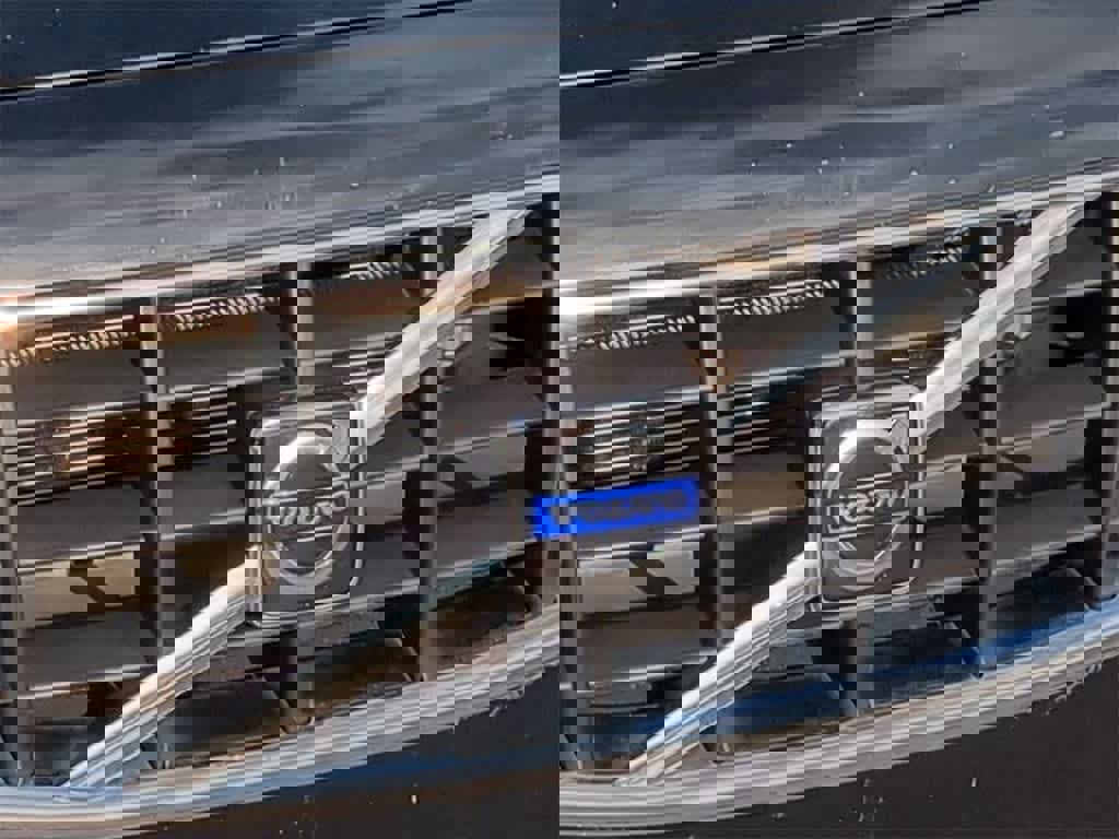 Used 2008 Volvo XC70 3.2 image 11