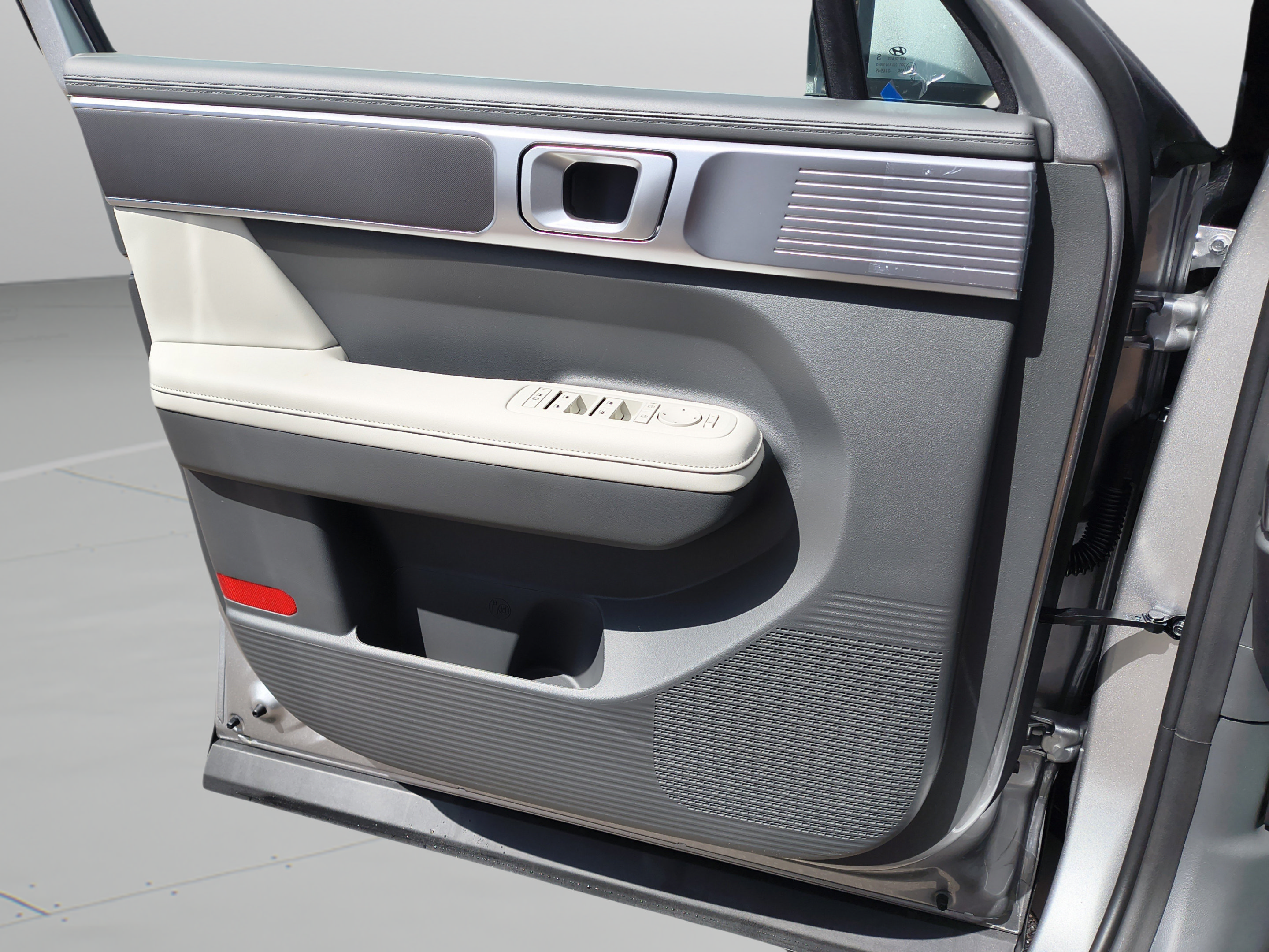 New 2027 Hyundai Santa Fe SEL FWD image 25