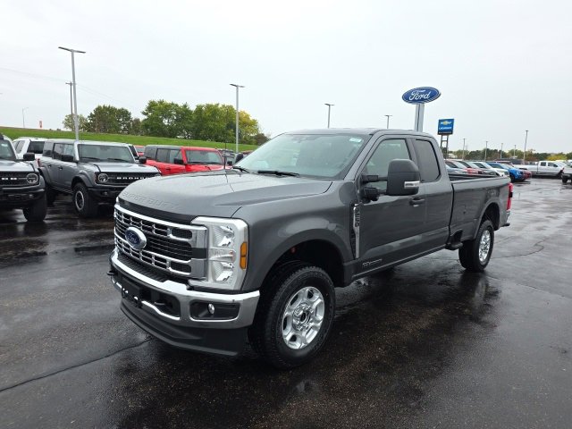 New 2026 Ford F250 XLT image 3