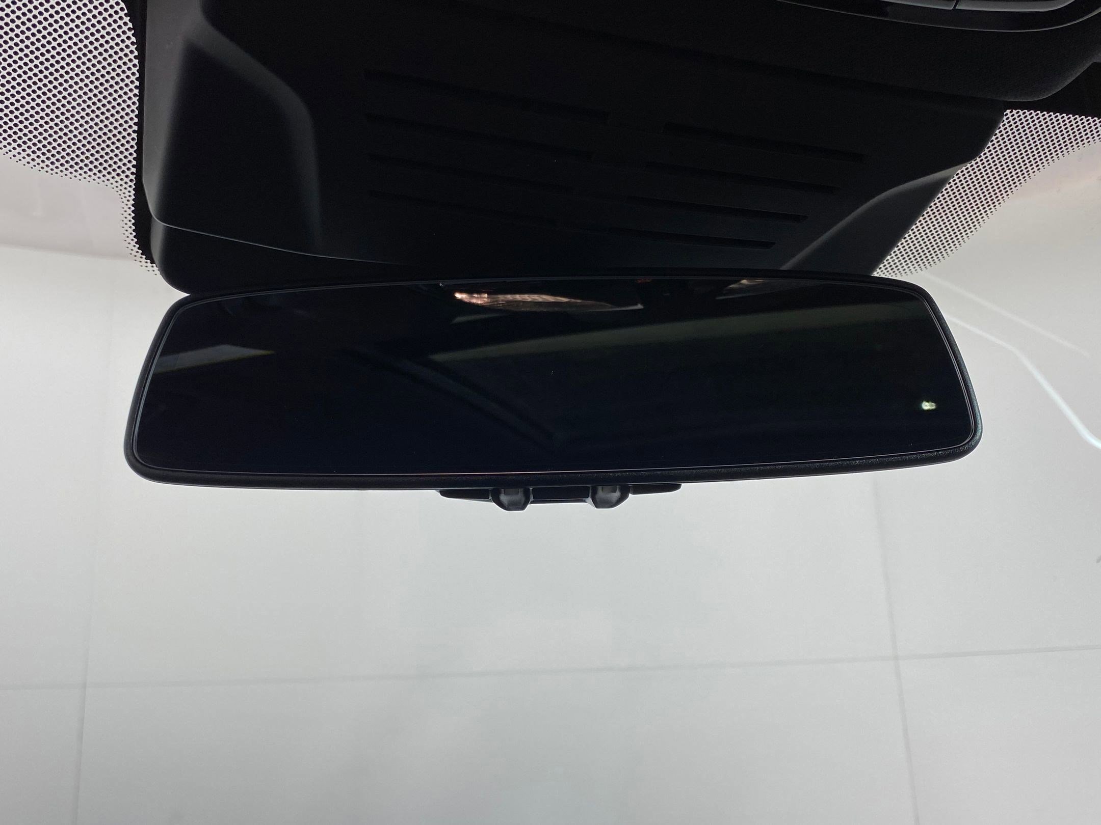 Used 2026 BMW X5 sDrive40i w/ Premium Package image 16