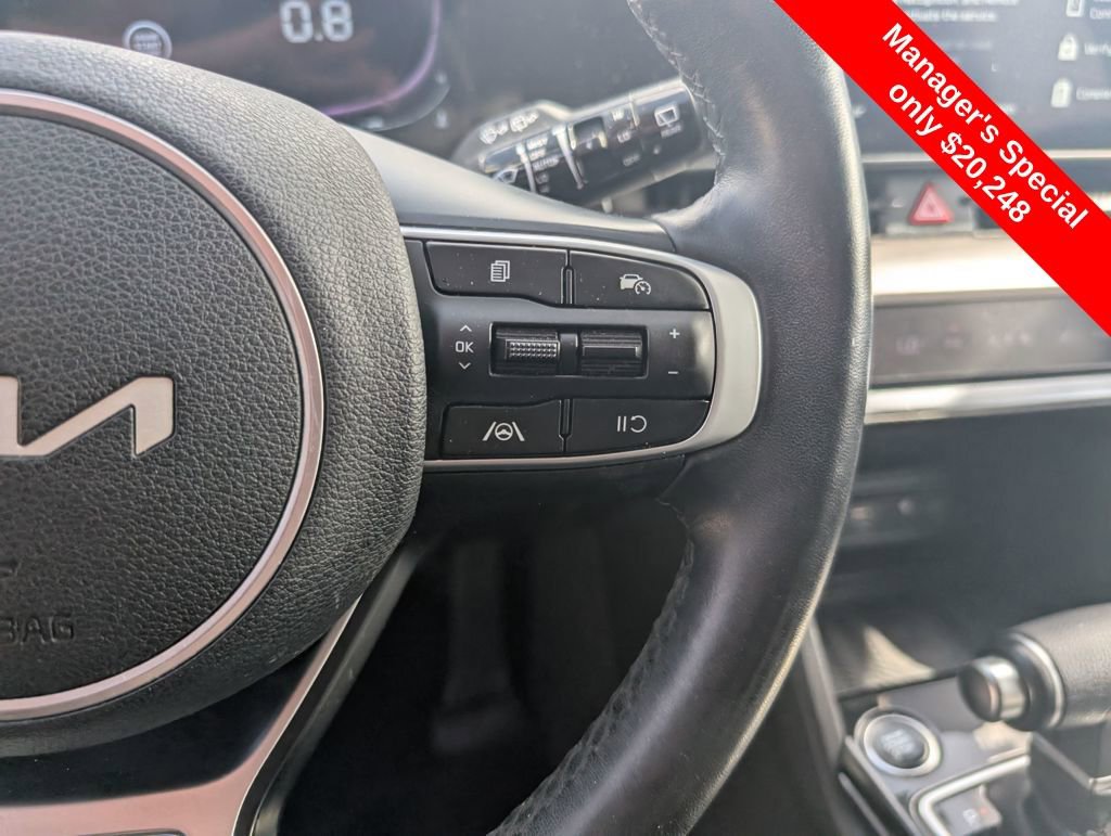 Used 2023 Kia Sportage EX AWD/4WD image 18
