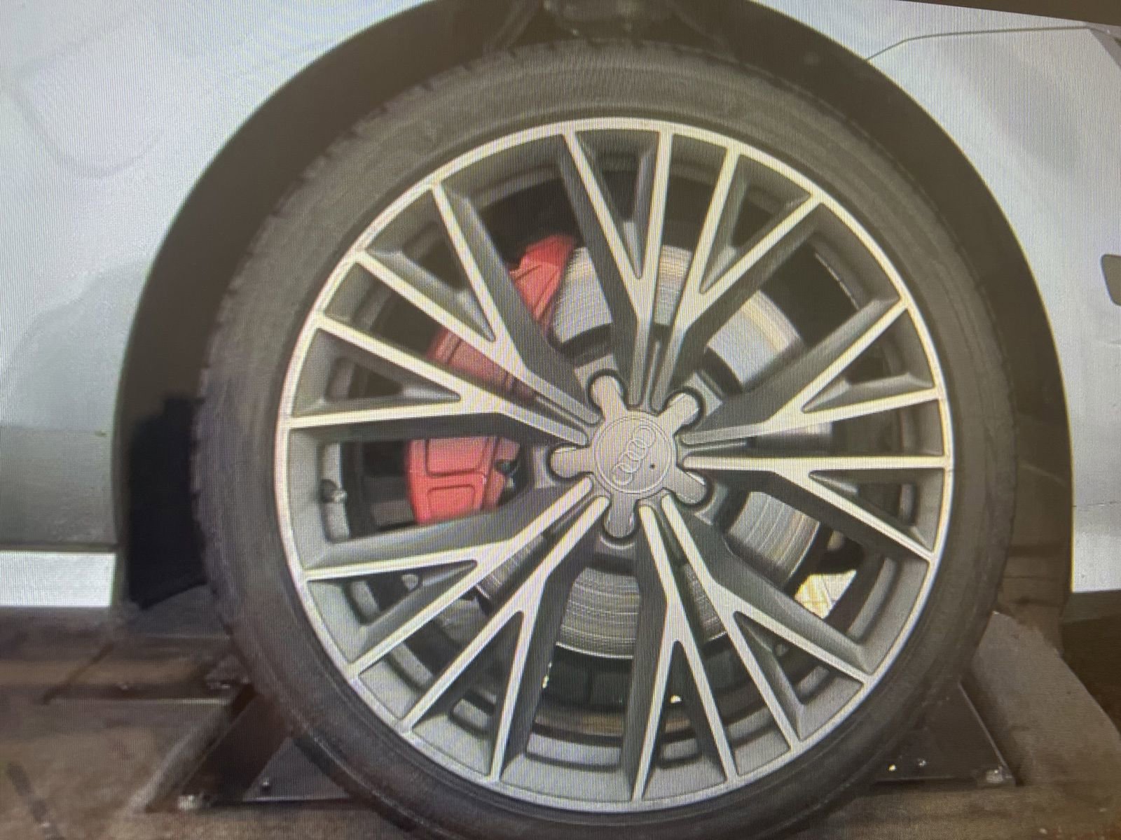 Used 2018 Audi A7 3.0T Premium Plus w/ 20" Wheel & Tire Package image 16