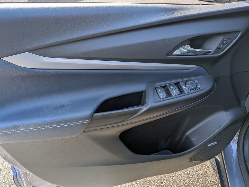 Used 2023 Chevrolet Bolt EUV Premier w/ Sun & Sound Package image 12