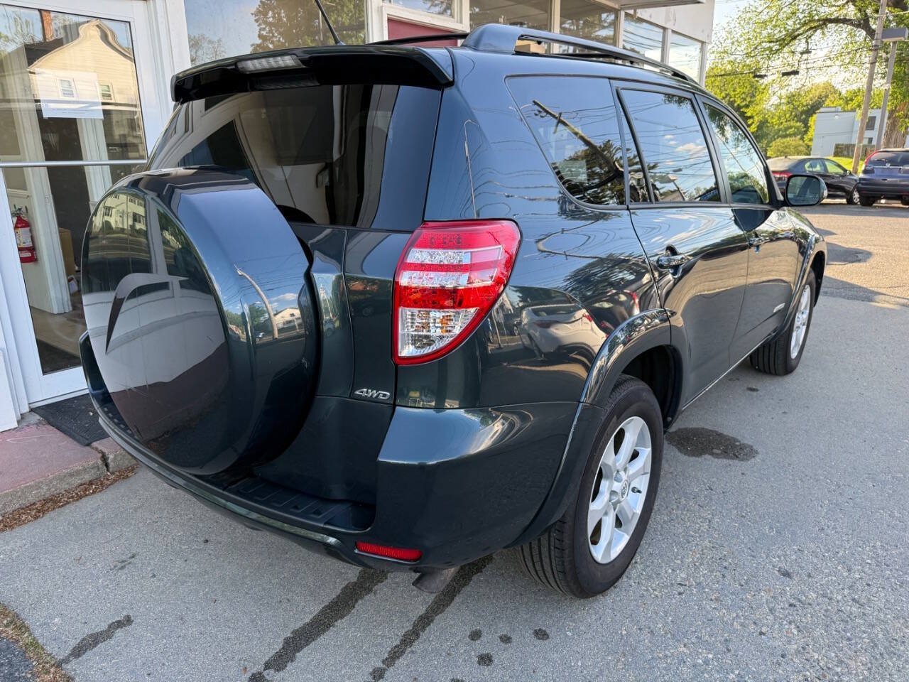 Used 2012 Toyota RAV4 Limited w/ Premium Plus Value Pkg AWD/4WD image 3