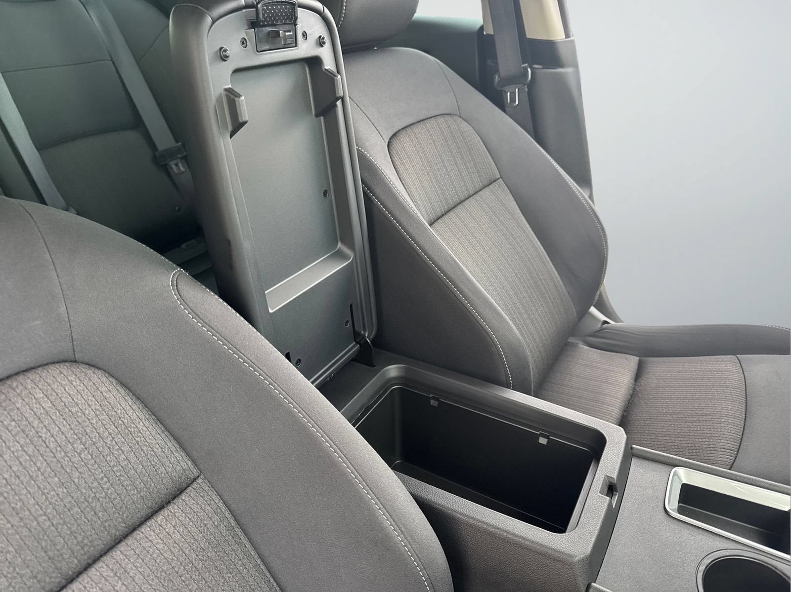 Certified 2025 Nissan Altima 2.5 S FWD image 34