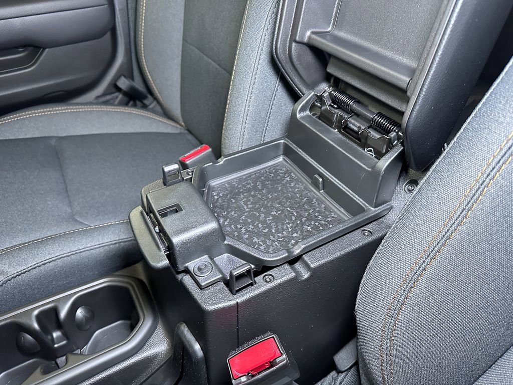 New 2026 Jeep Wrangler Sport S image 30