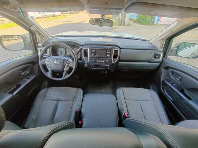 Used 2018 Nissan Titan S w/ S Utility Package RWD image 31