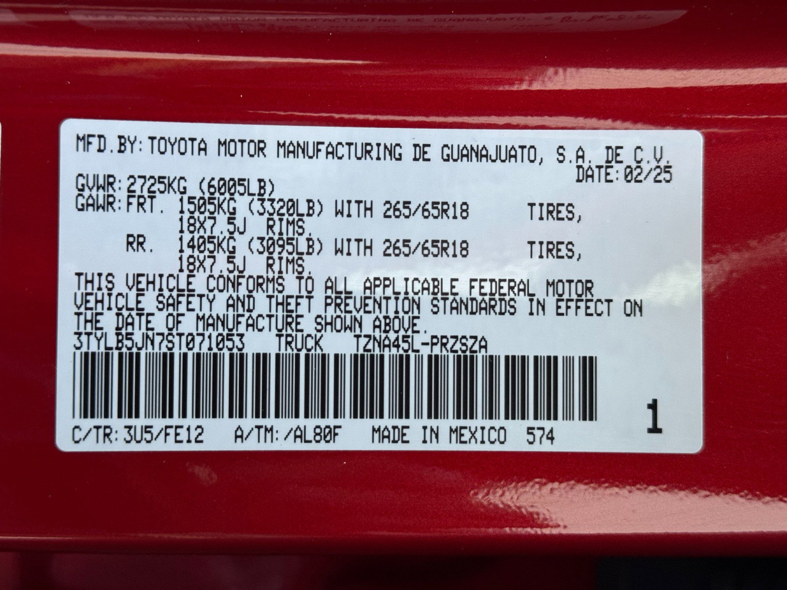Used 2025 Toyota Tacoma TRD Sport AWD/4WD image 45