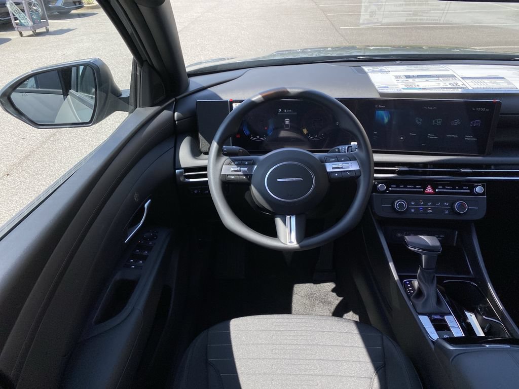 New 2026 Hyundai Santa Cruz SE FWD image 14