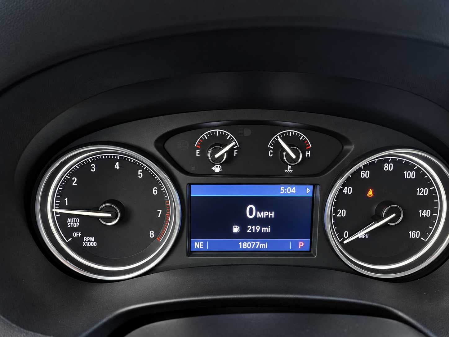 Used 2020 Buick Enclave Essence AWD/4WD image 13