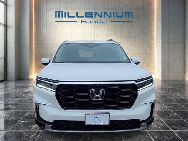 Certified 2023 Honda Pilot Elite image 8
