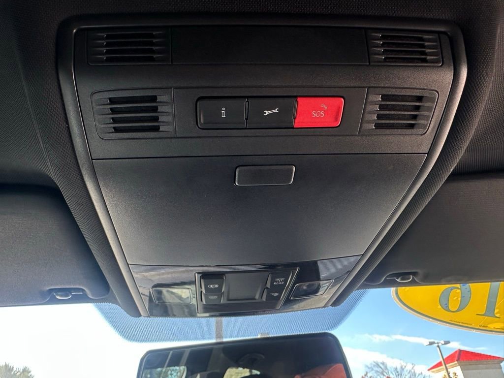 Used 2016 Volkswagen GTI S image 27