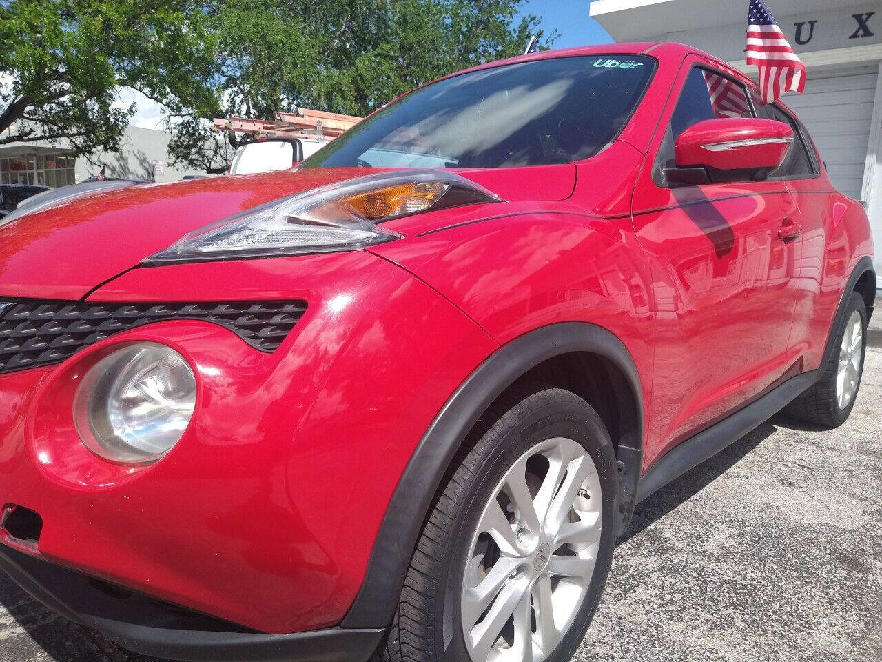 Used 2015 Nissan Juke SV w/ Technology Package image 7