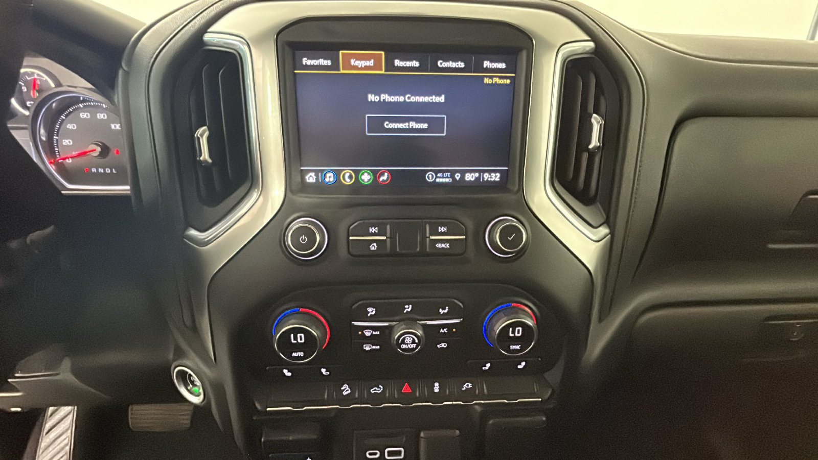 Used 2021 Chevrolet Silverado 2500 LT w/ Convenience Package AWD/4WD image 27