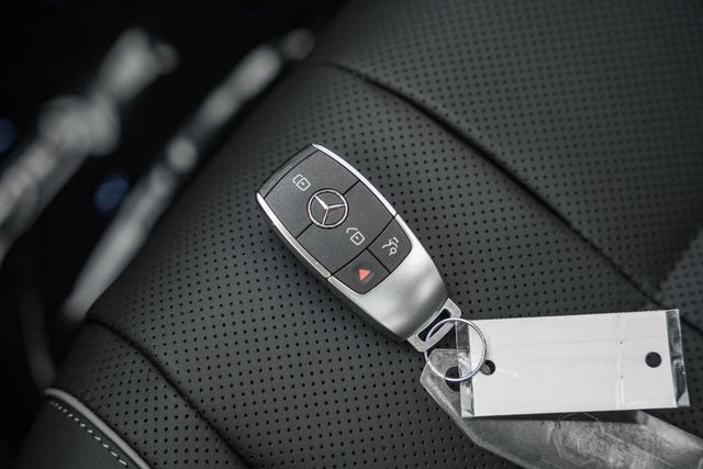 New 2026 Mercedes-Benz GLS 450 4MATIC image 46