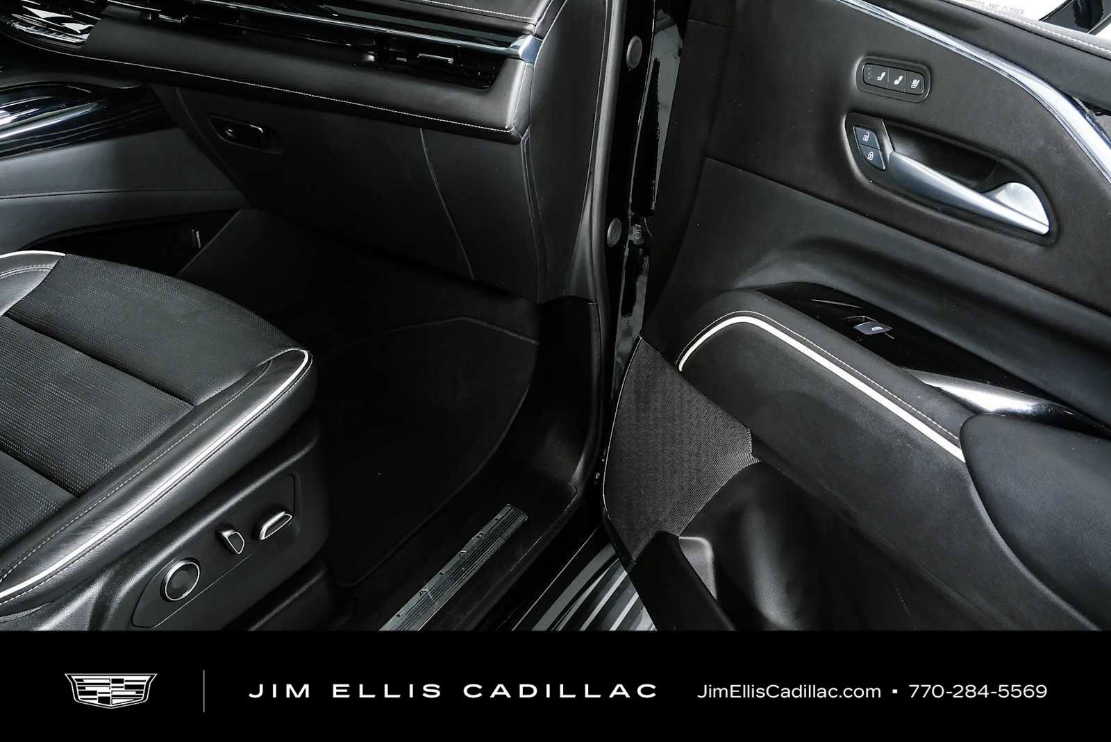Certified 2024 Cadillac Escalade Sport AWD/4WD image 25