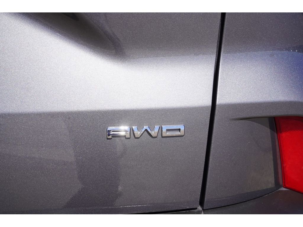 Used 2024 Ford Escape Platinum image 9