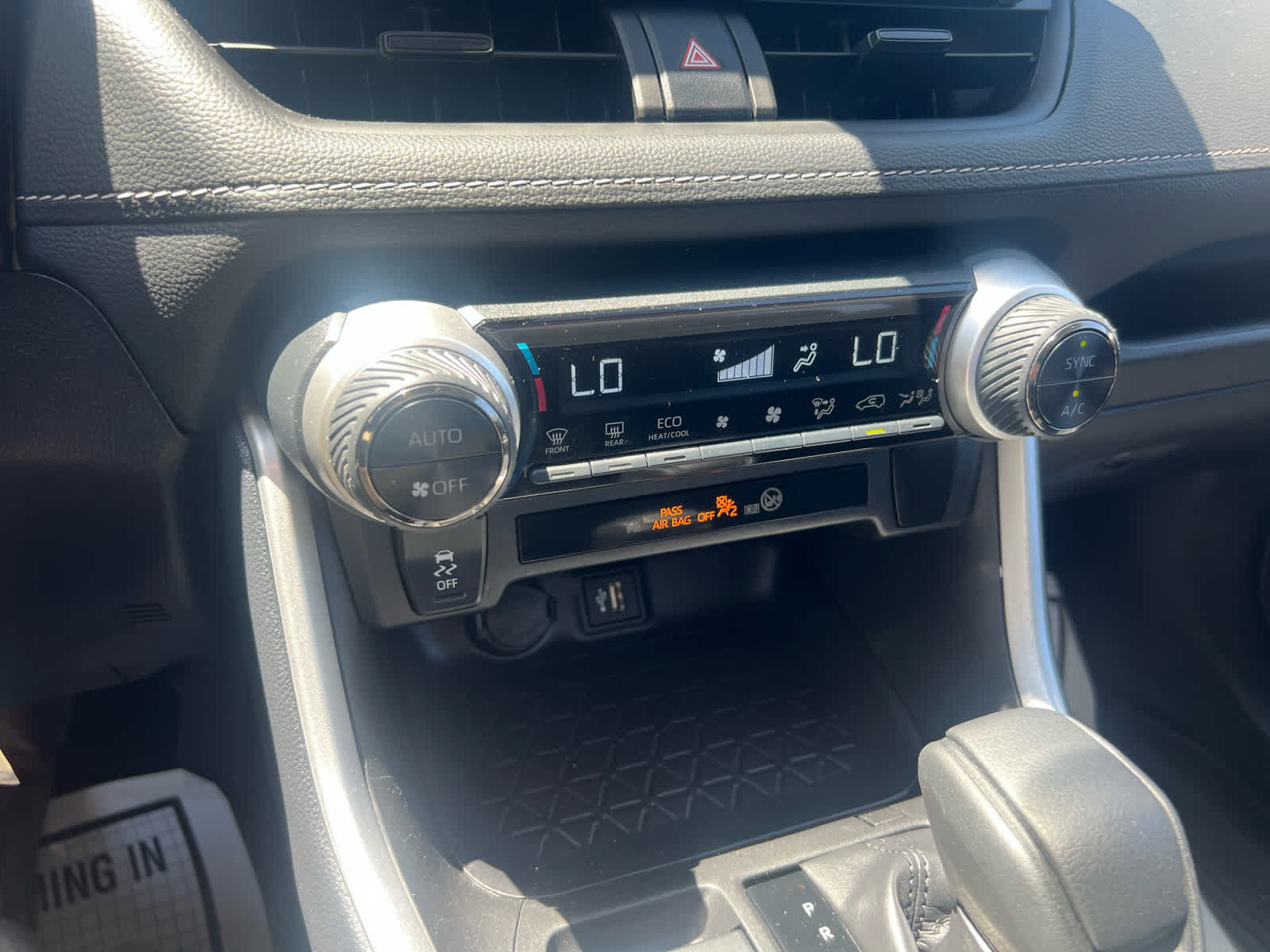 Certified 2025 Toyota RAV4 LE AWD/4WD image 19