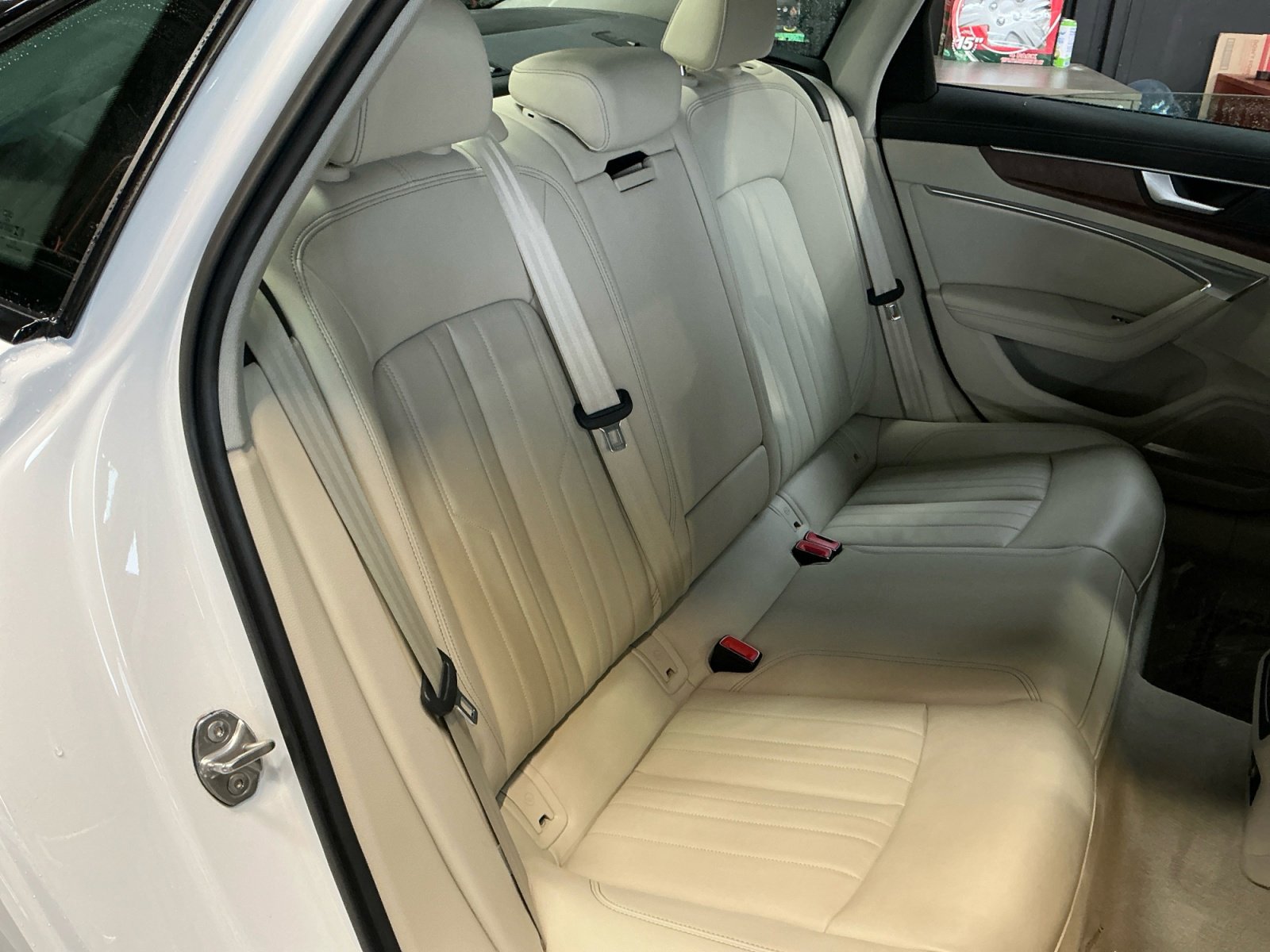 Used 2022 Audi A6 Premium Plus w/ Premium Plus Package image 19