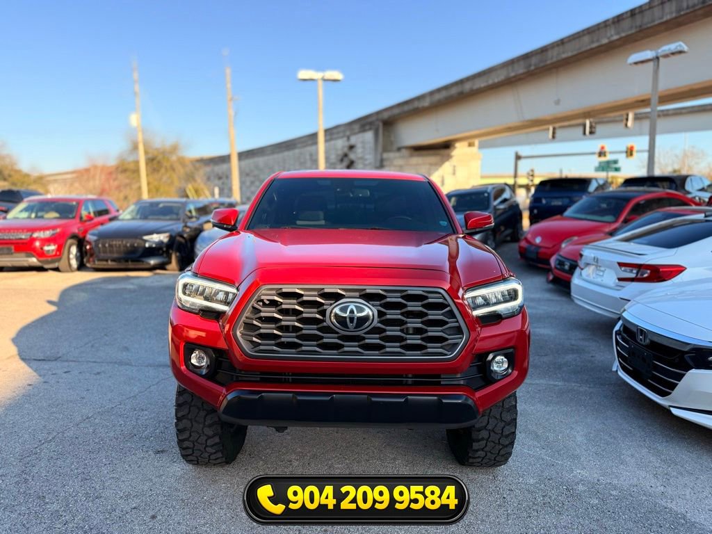 Used 2021 Toyota Tacoma TRD Off-Road w/ Technology Package image 12