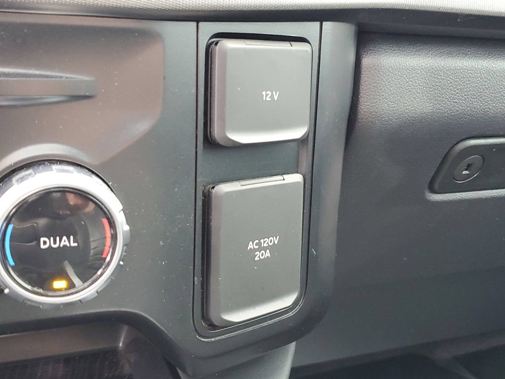 Certified 2024 Ford F250 Platinum AWD/4WD image 33