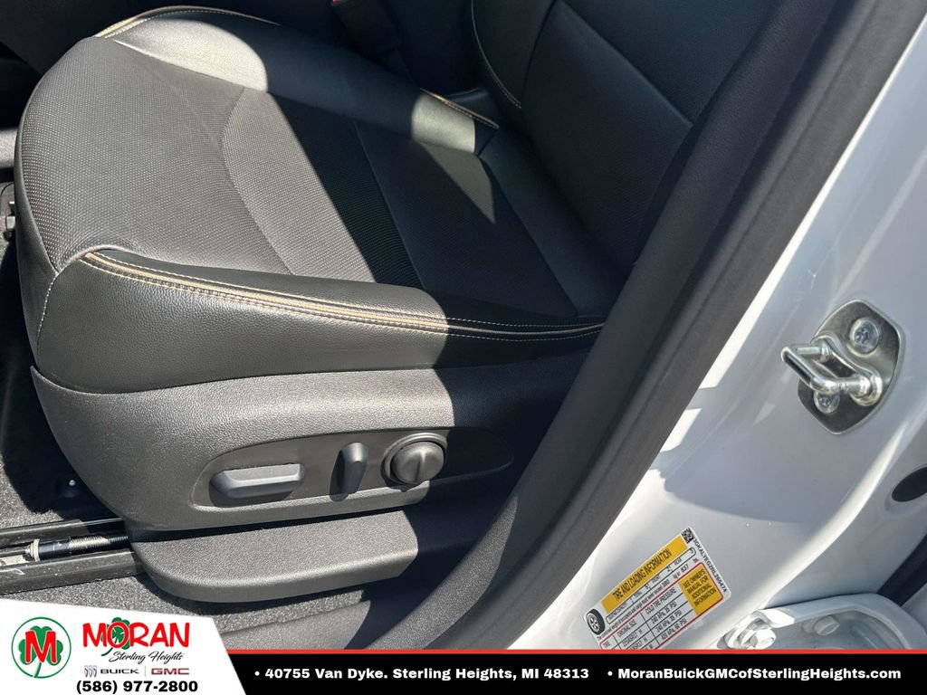 Certified 2024 GMC Terrain AT4 w/ Tech Package AWD/4WD image 20