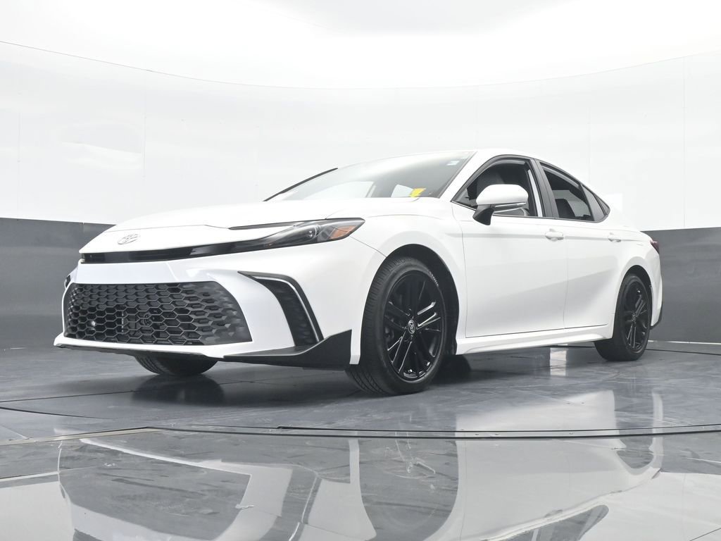 Used 2026 Toyota Camry SE w/ Convenience Package image 62