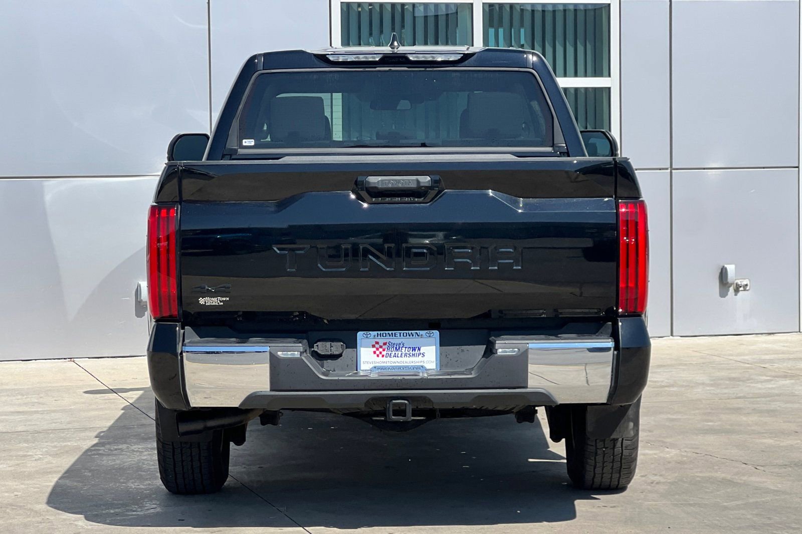 Used 2024 Toyota Tundra SR5 w/ TRD Off-Road Package image 5