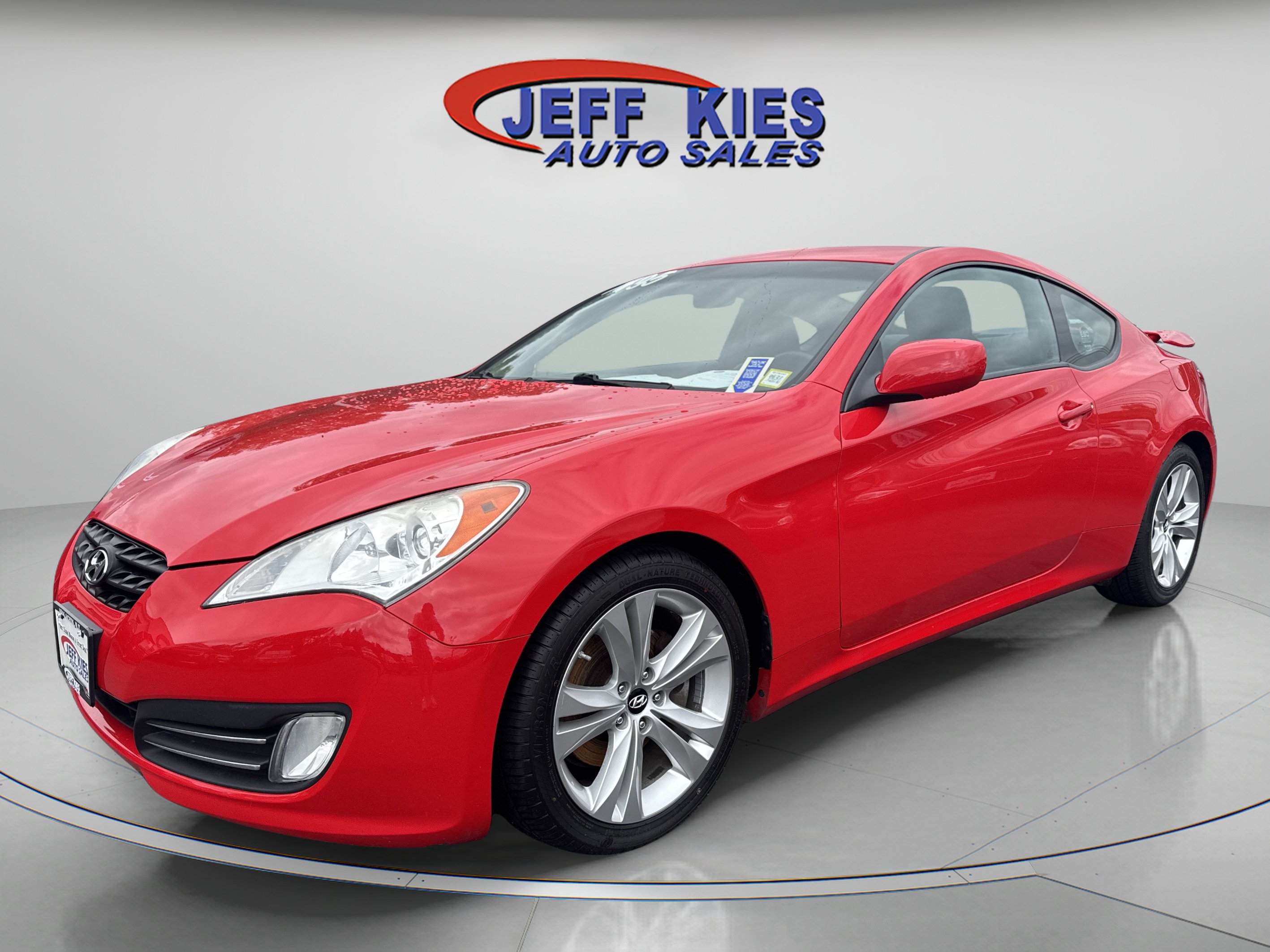 Used 2010 Hyundai Genesis 3.8 RWD image 1