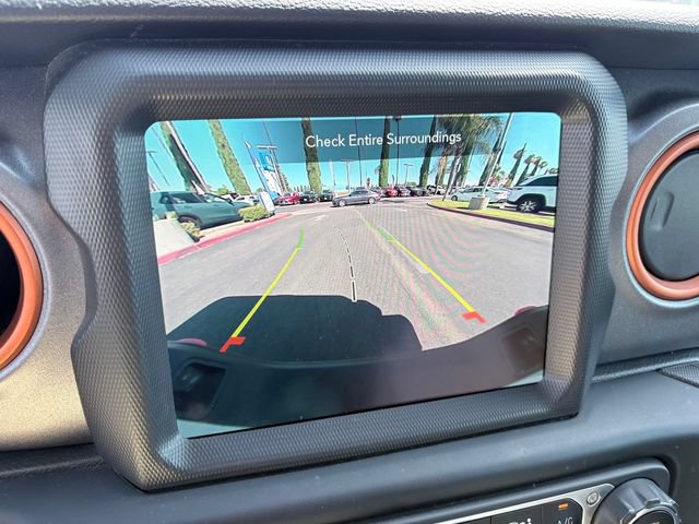 Used 2023 Jeep Gladiator Mojave w/ LED Lighting Group AWD/4WD image 17
