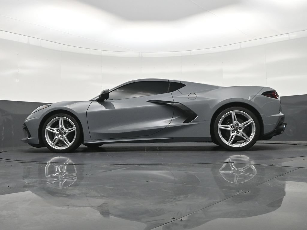 Used 2025 Chevrolet Corvette Stingray Coupe w/ 1LT RWD image 24