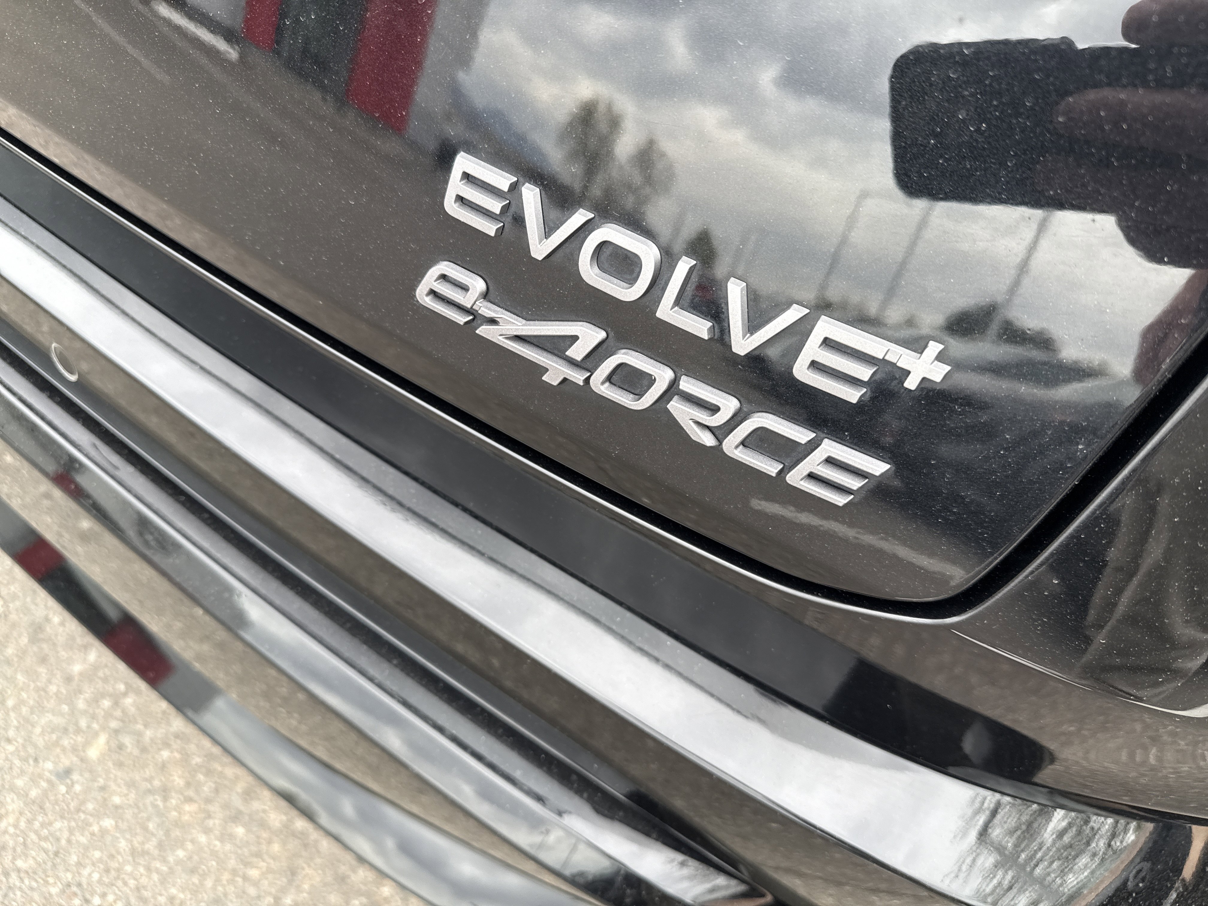 Certified 2024 Nissan Ariya AWD image 12