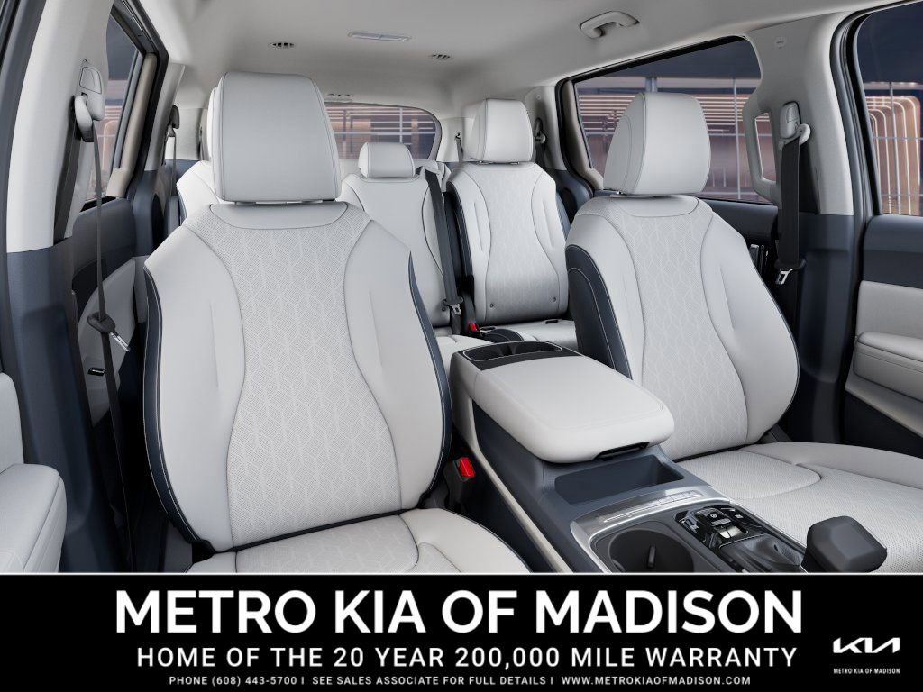 New 2026 Kia Carnival EX image 15