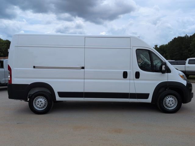 Used 2026 RAM ProMaster 2500 w/ Convenience Group FWD image 3