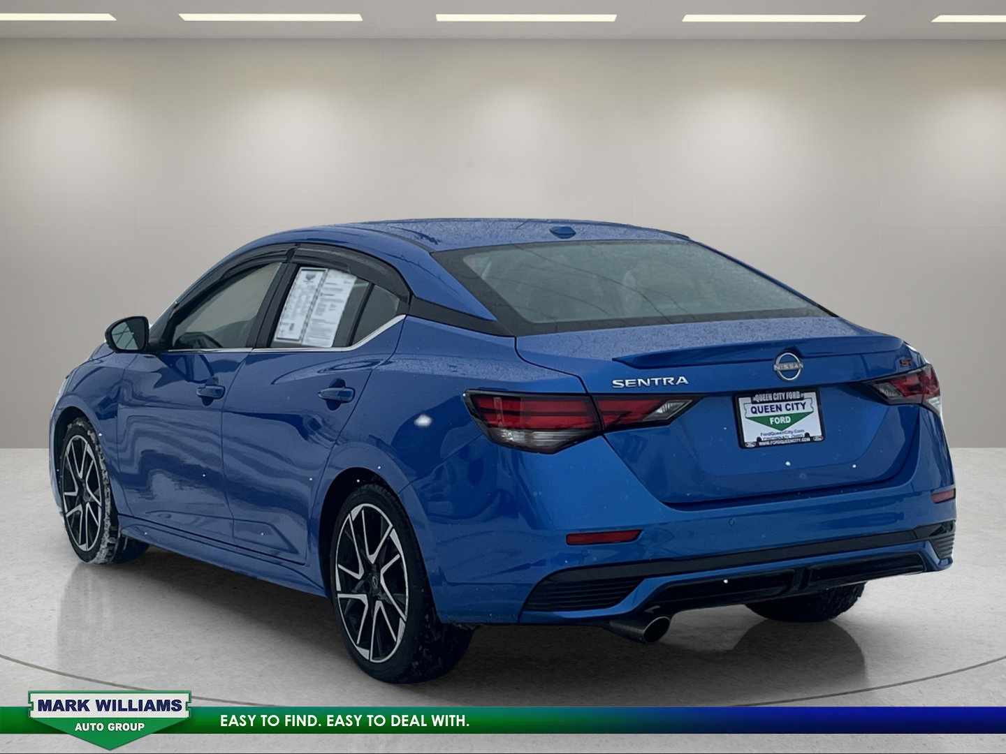Used 2024 Nissan Sentra SR w/ SR Premium Package FWD image 5