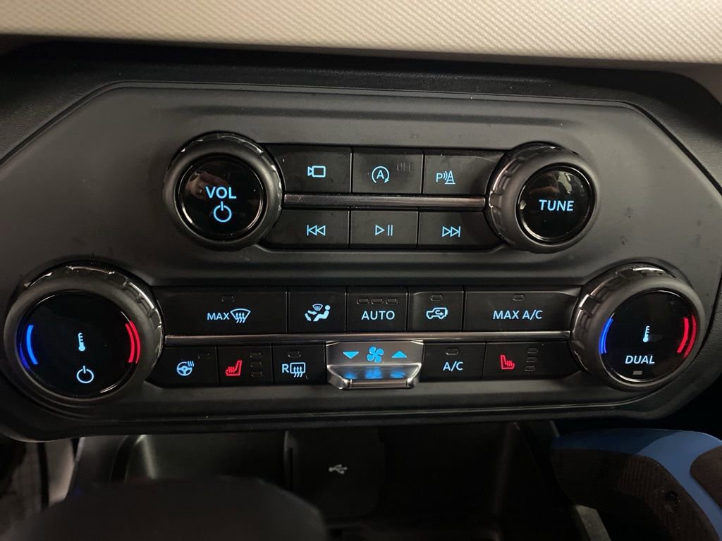 Used 2022 Ford Bronco Wildtrak AWD/4WD image 6