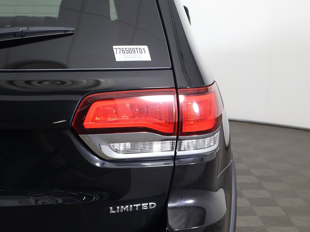 Used 2021 Jeep Grand Cherokee Limited image 16