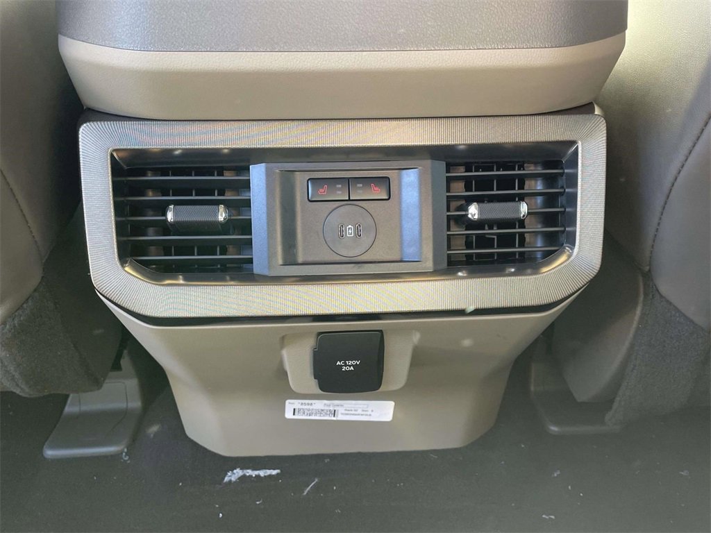 New 2026 Ford F250 Platinum image 12
