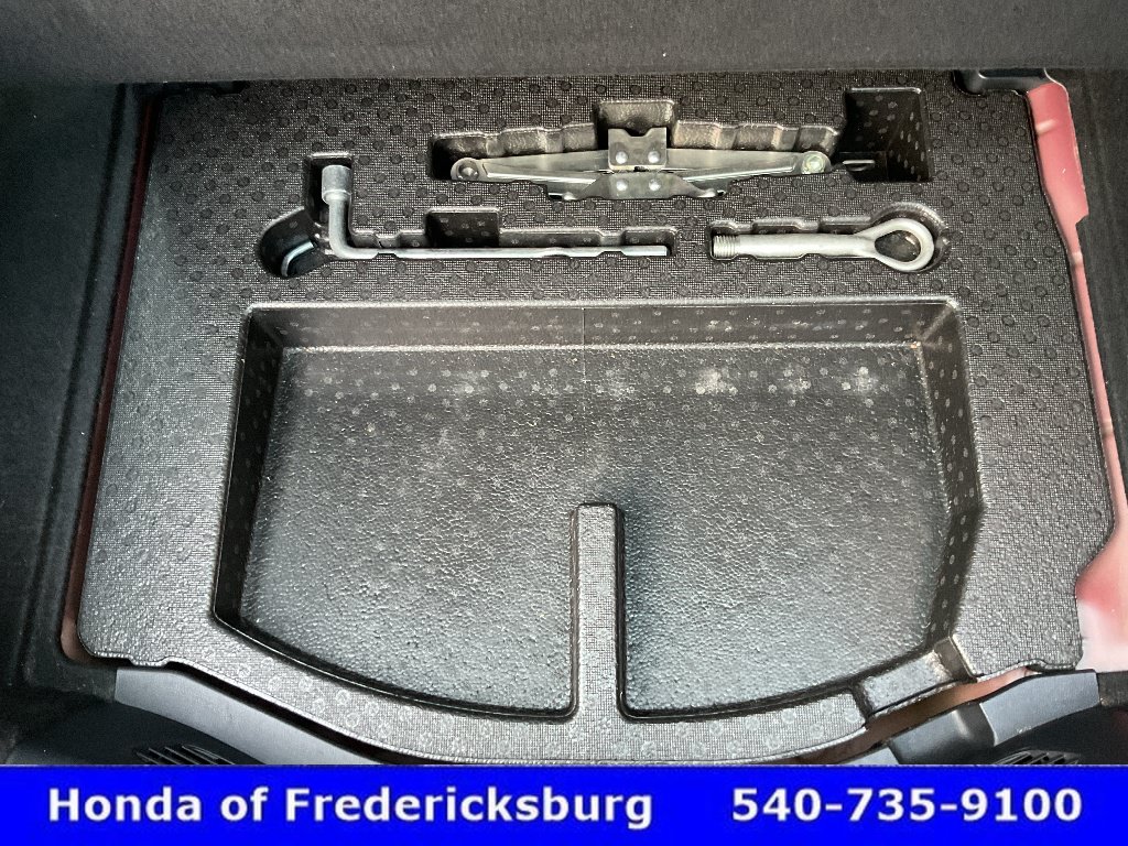 Used 2015 Honda Fit EX image 21